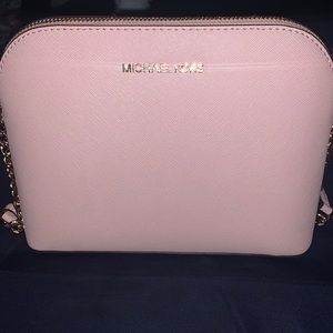 Michael Kors Cindy Crossbody